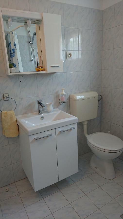 Apartman Kursar Srima Eksteriør bilde